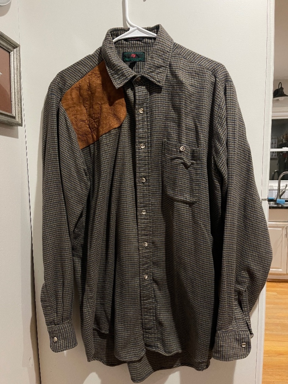 READ Damaged VTG Abercrombie & Fitch Plaid Button Down Shirt Shirt Suede Patch L
